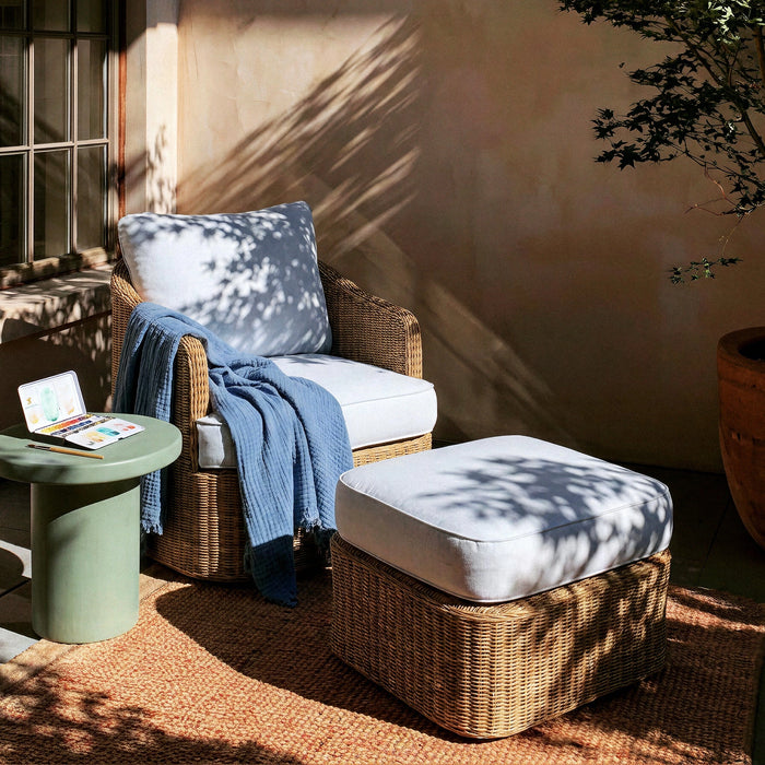 Axel Boucle Outdoor Accent Chair