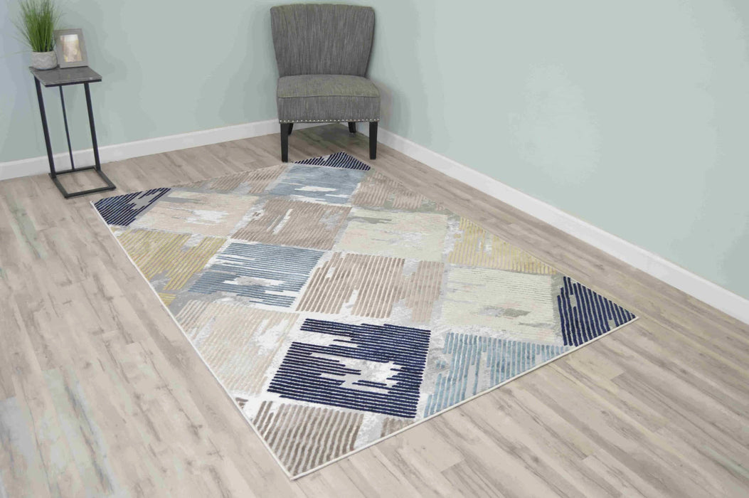 1424 Multi - Trendy