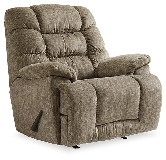 Bridgtrail Recliner - Home And Beyond