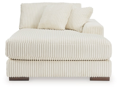 Lindyn Sectional with Chaise - Home And Beyond