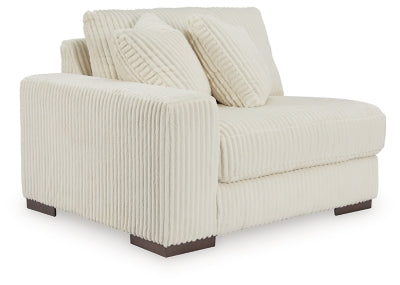 Lindyn Sectional with Chaise - Home And Beyond