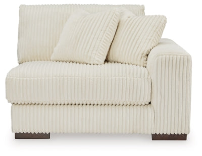 Lindyn Sectional with Chaise - Home And Beyond