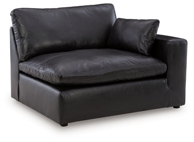Emilia Sectional - Home And Beyond