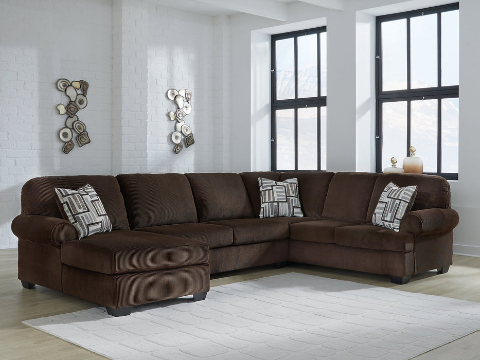 Kimlee Sectional with Chaise - Home And Beyond
