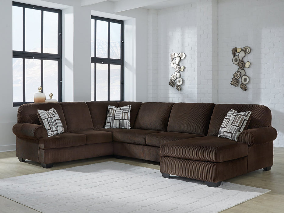 Kimlee Sectional with Chaise - Home And Beyond