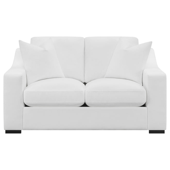 Ashlyn Loveseat