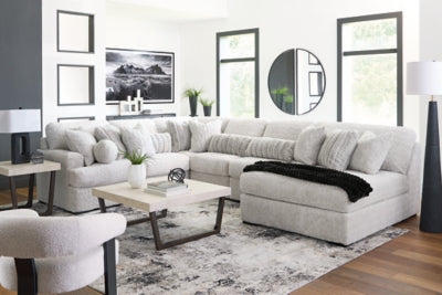Cuddle Plush Sectional with Chaise - Home And Beyond