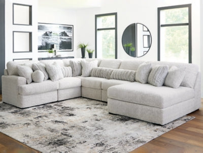 Cuddle Plush Sectional with Chaise - Home And Beyond