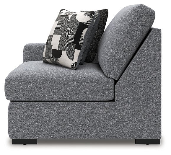 Bealton Sectional - Home And Beyond