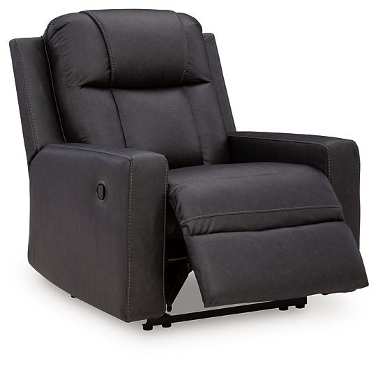 Mackmenville Recliner - Home And Beyond
