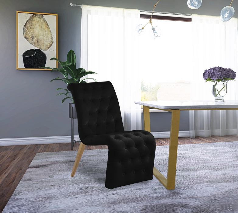 Curve Black Velvet Dining Chair