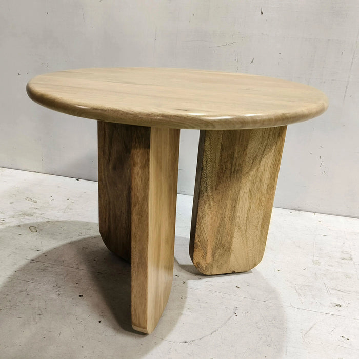 Dale End & Side Table