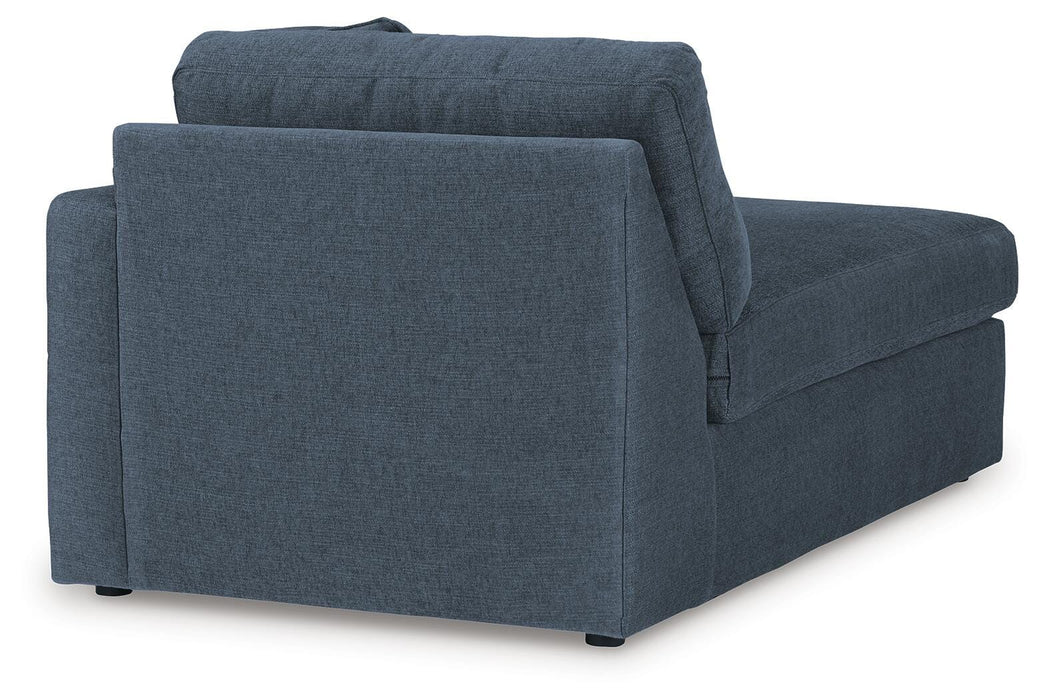 Modmax 5 Piece Sectional with Audio Console