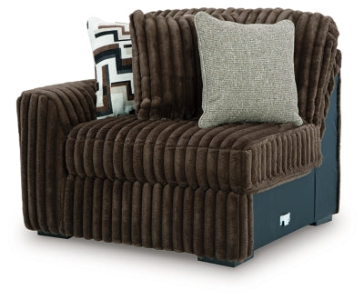 Midnight-Madness Sectional - Home And Beyond