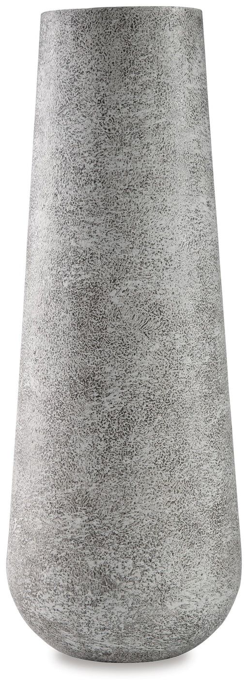 Fynn Vase - Home And Beyond