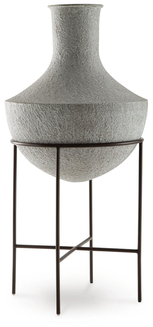 Estonbank Vase - Home And Beyond