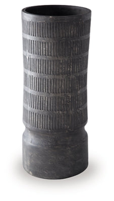 Beninworth Vase - Home And Beyond