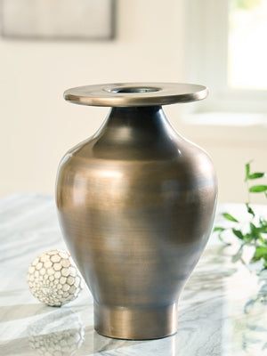 Fedorleigh Vase - Home And Beyond