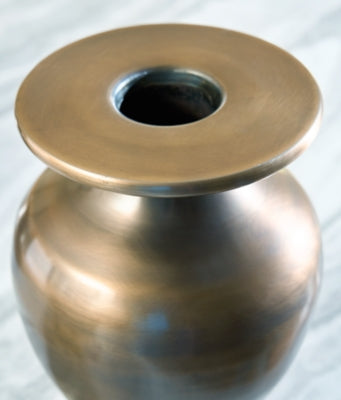 Fedorleigh Vase - Home And Beyond