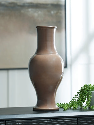 Tillmer Vase - Home And Beyond