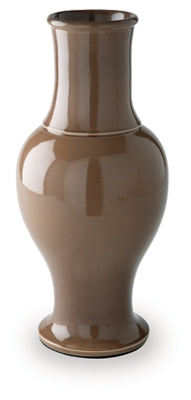 Tillmer Vase - Home And Beyond