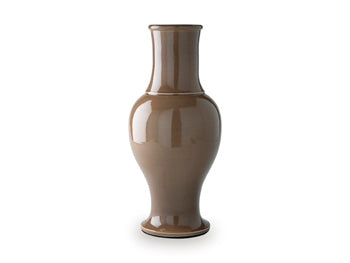 Tillmer Vase - Home And Beyond