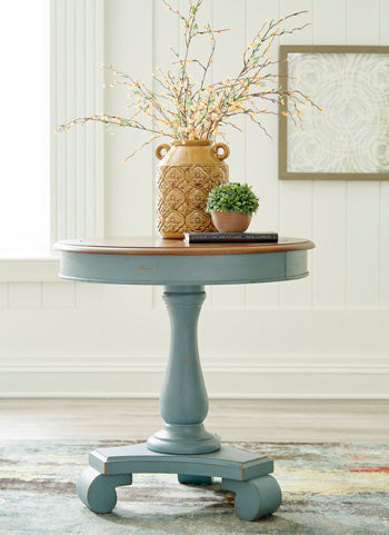 Mirimyn Accent Table - Home And Beyond