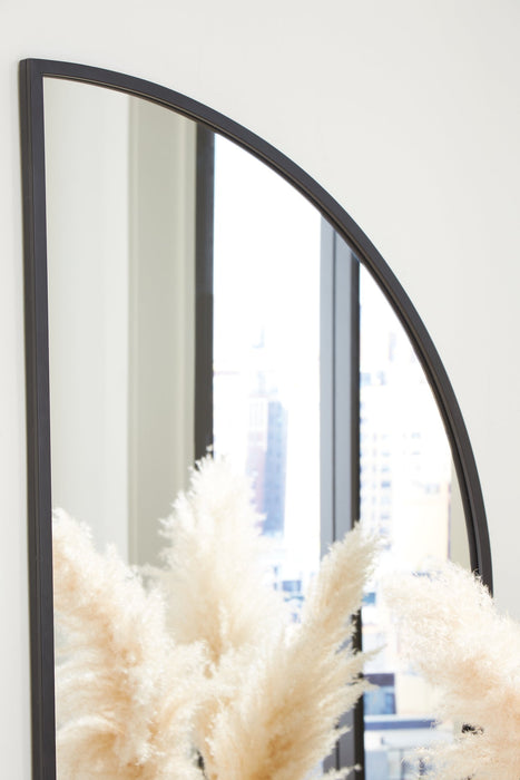 Denlow Accent Mirror - Home And Beyond