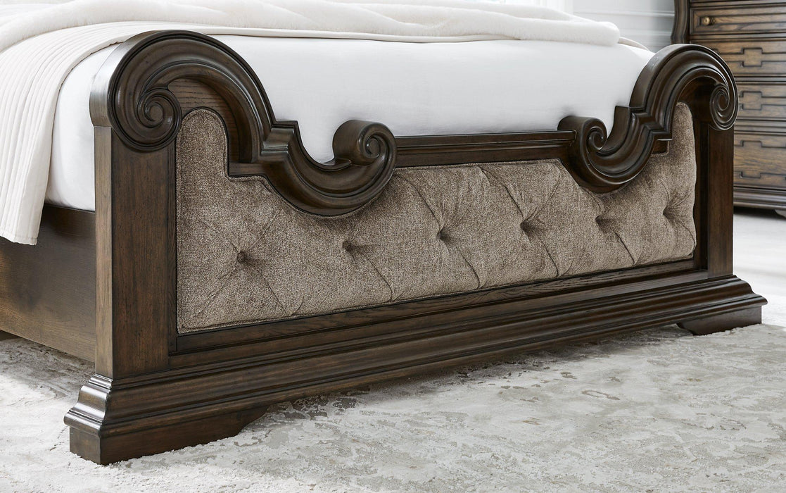 Maylee Upholstered Bed