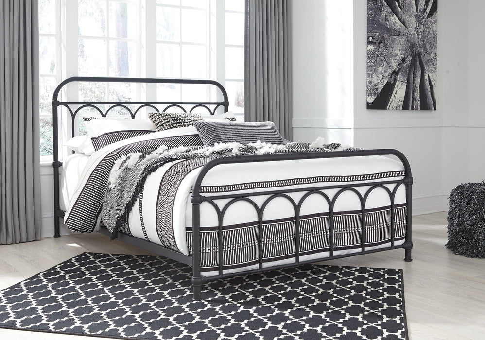 Nashburg Queen Bedroom Set - Home And Beyond
