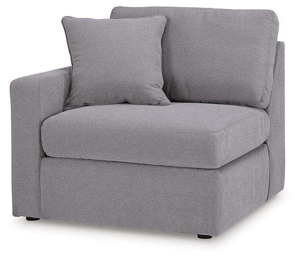 Modmax Sectional with Audio System - Home And Beyond