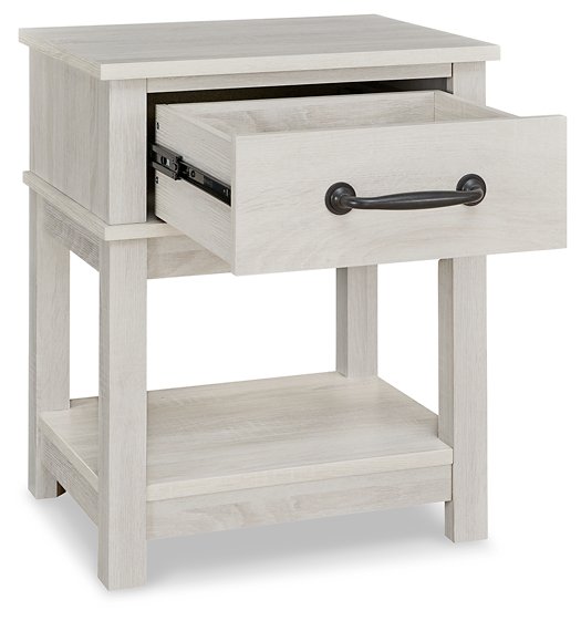 Dorrinson Nightstand - Home And Beyond