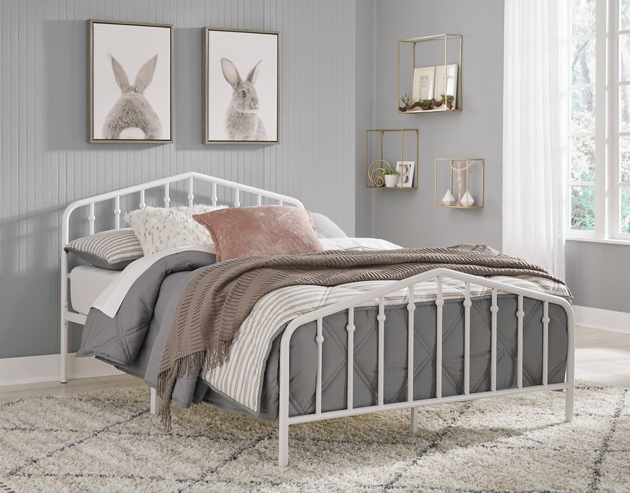 Trentlore Bed - Home And Beyond