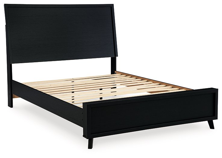 Danziar Bed - Home And Beyond