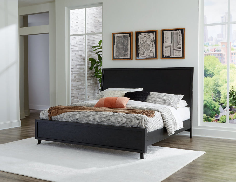 Danziar Bed - Home And Beyond