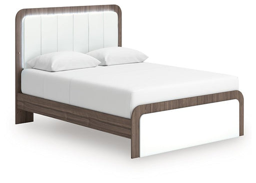 Kendanport Upholstered Bed - Home And Beyond