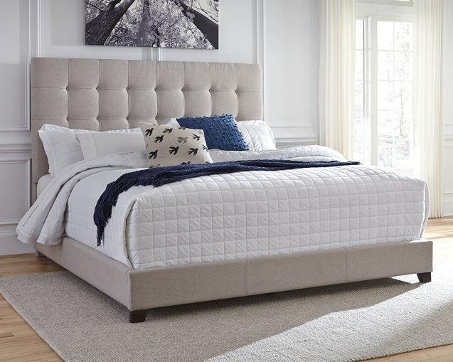 Dolante Upholstered Bed - Home And Beyond
