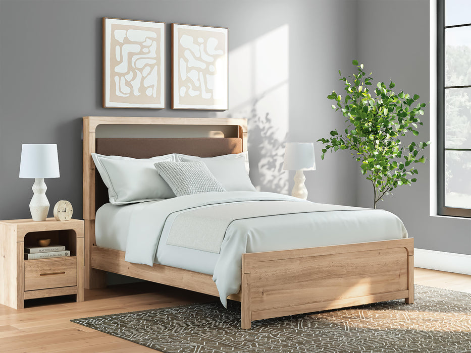Kinlanni Bedroom Set - Home And Beyond