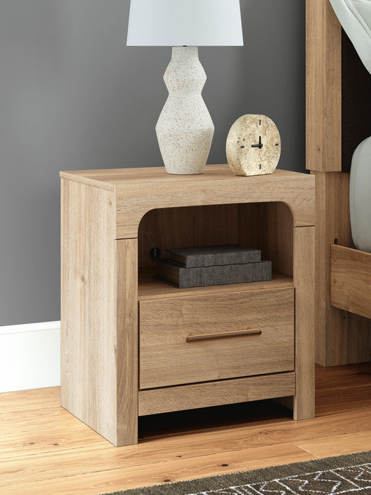 Kinlanni Bedroom Set - Home And Beyond