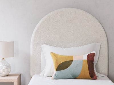 Arloster Upholstered Bed - Home And Beyond