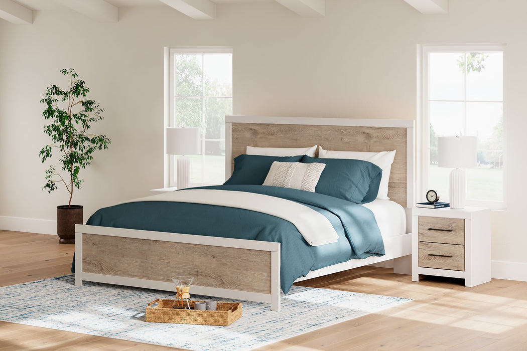 Charbitt Bedroom Set - Home And Beyond