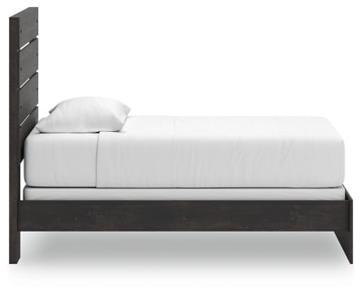 Hollivern Bed - Home And Beyond