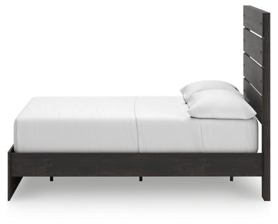 Hollivern Bed - Home And Beyond