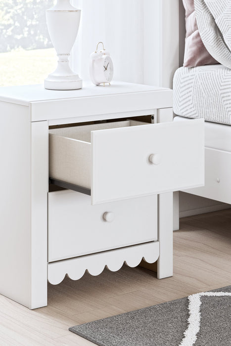 Mollviney Nightstand - Home And Beyond