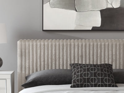 Zuraleus Bed - Home And Beyond