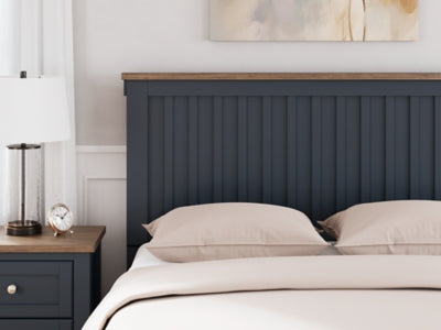 Landocken Bedroom Package - Home And Beyond