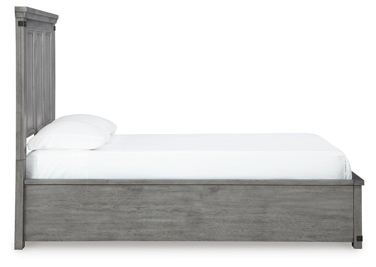 Russelyn Storage Bed - Home And Beyond