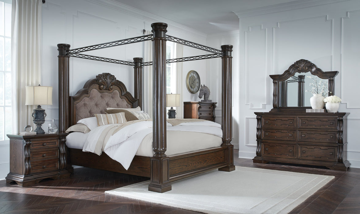 Maylee Bed - Home And Beyond