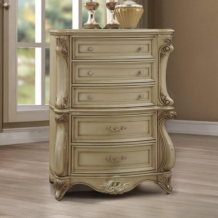 Monique Chest-Champagne