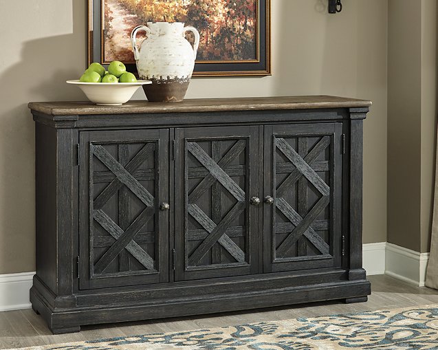 Tyler Creek Dining Server - Home And Beyond